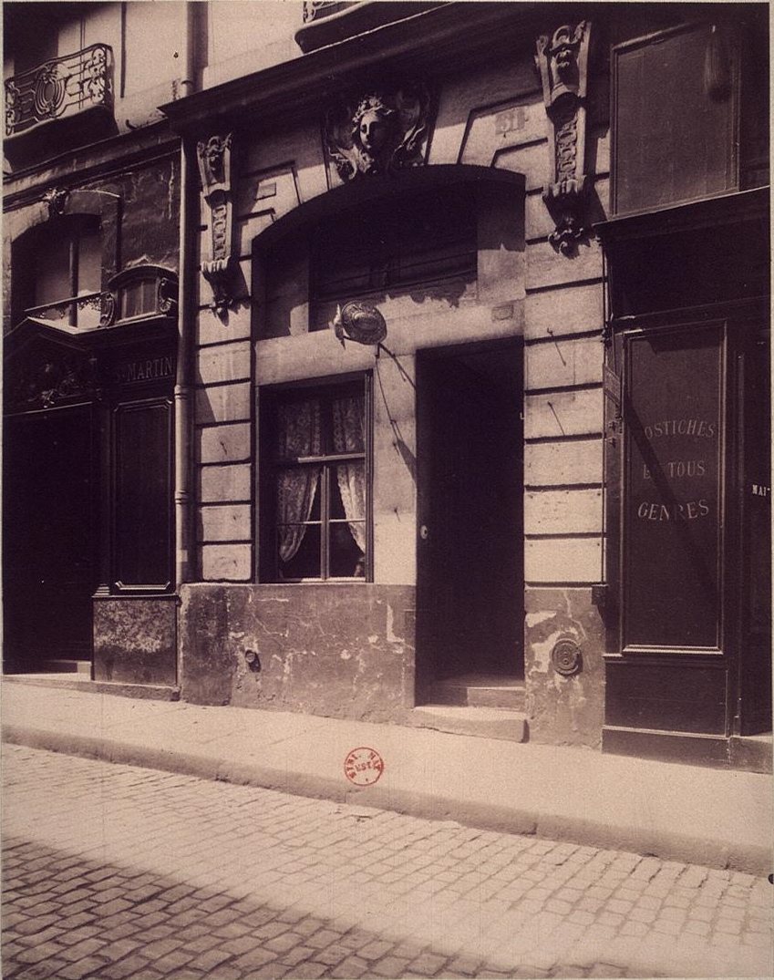 1904,Eugène Atget,rue de Clery,31 rue de Cléry,Paris,France